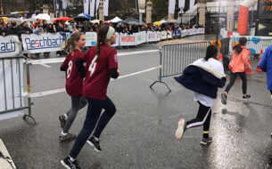Les jeunes servettiennes à la course de l'escalade