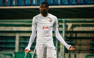 Emmanuel Samba prêté à Etoile-Carouge
