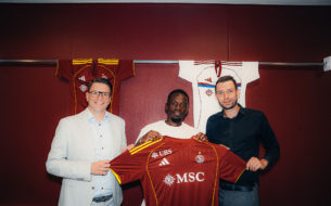 Bradley Mazikou prolonge jusqu'en 2028