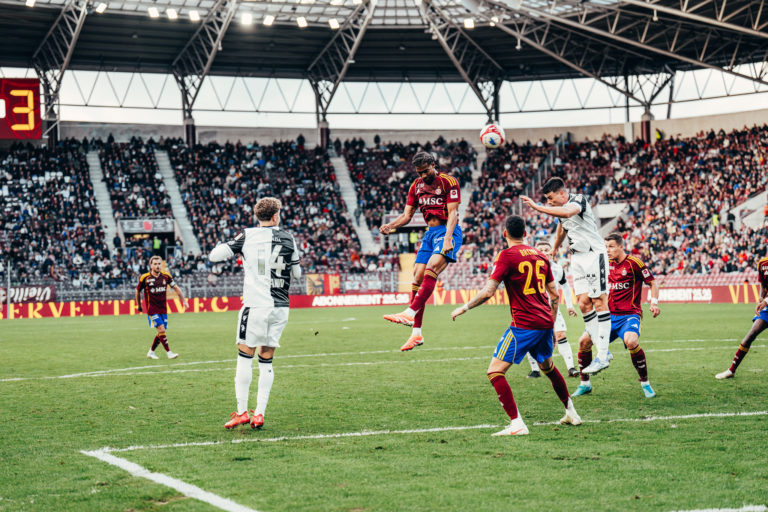 2025-10-05-SFC-FCB-120