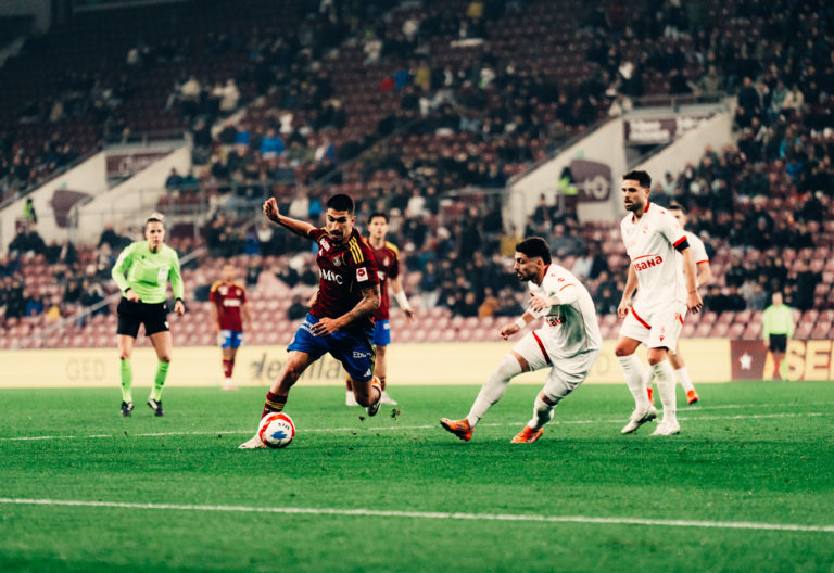 2025-11-08-SFC-THU-54