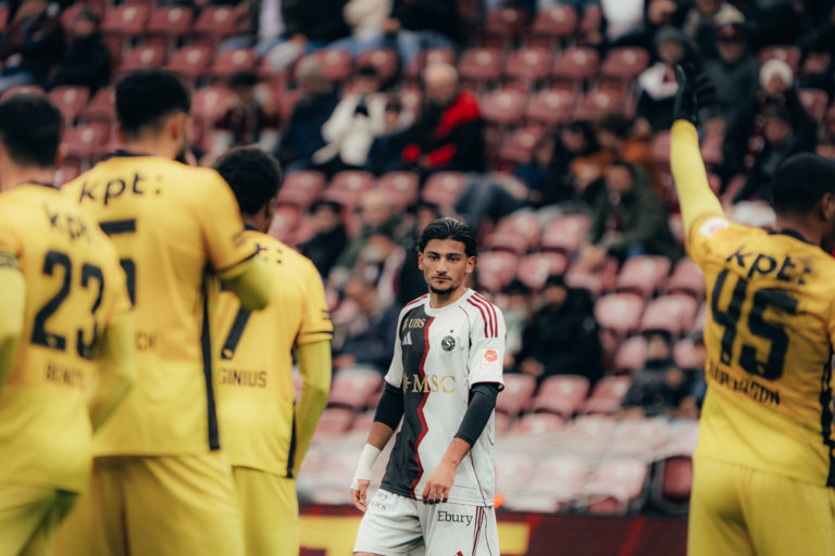 2025-11-30-SFC-YB--82