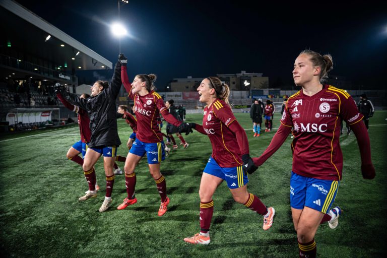 AXA Womens Super League 2025/26 - SFC St.Gallen 1879 v Servette FC Chenois Feminin - Lidl Sportpark Bergholz - Lidl Arena