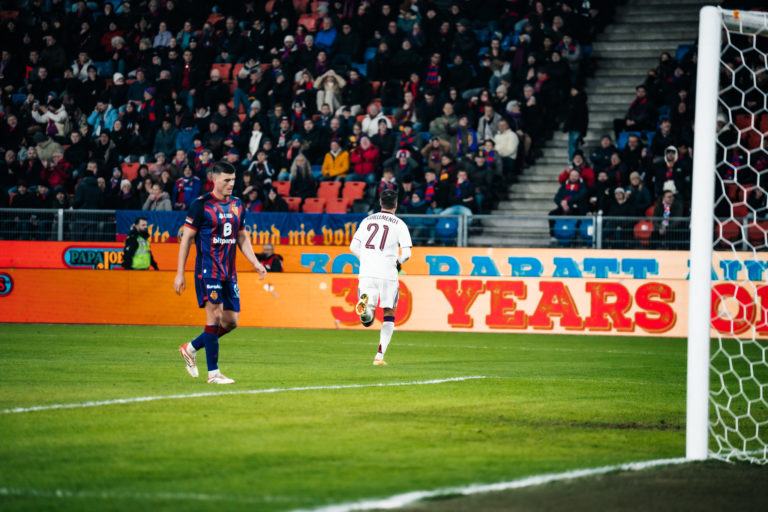 2025-12-20-FCB-SFC-053