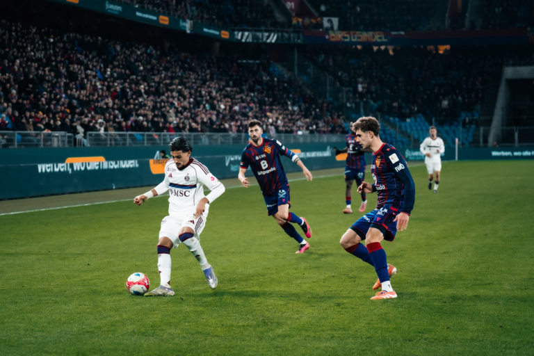 2025-12-20-FCB-SFC-077