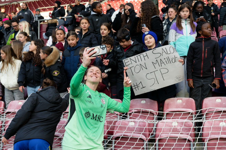 Servette FC Chenois Feminin v Grasshopper Club - AXA Women’s Super League