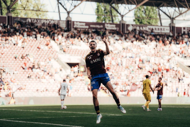 2026-04-26-SFC-WIN--153